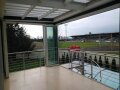 Vertikalverglasung offen (Wolfsberg)